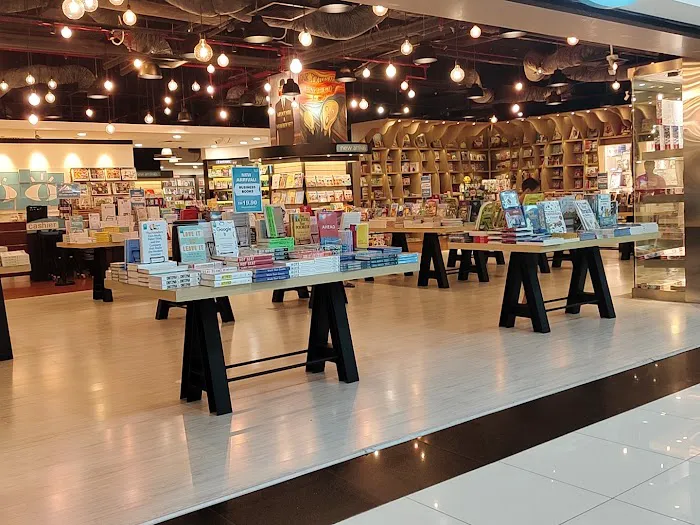 Amcorp Mall Picture 4
