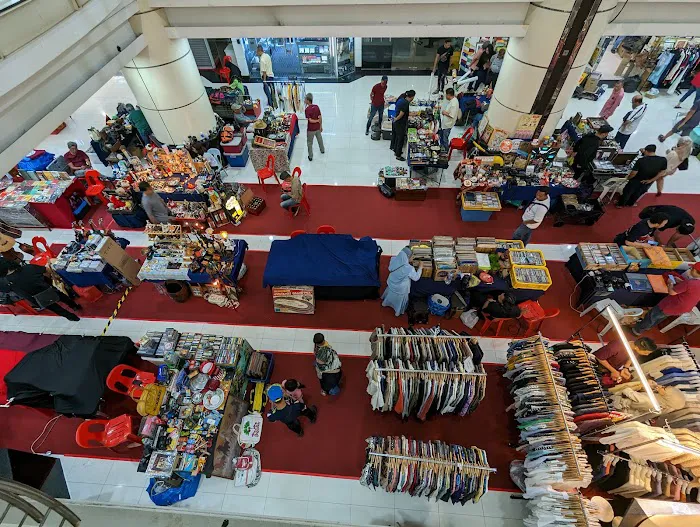 Amcorp Mall Picture 8