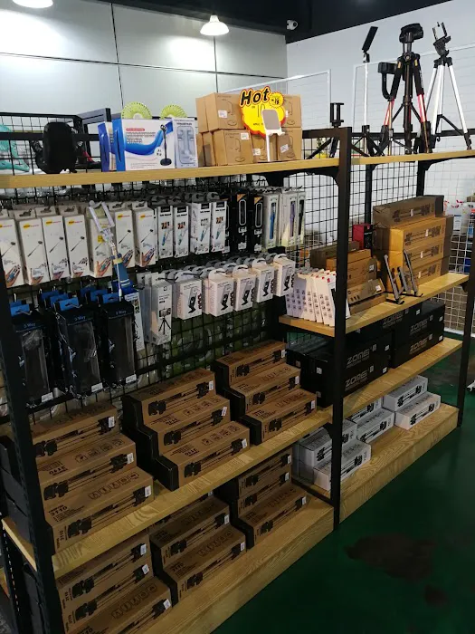 Mobile Accessories (Banting) Picture 2