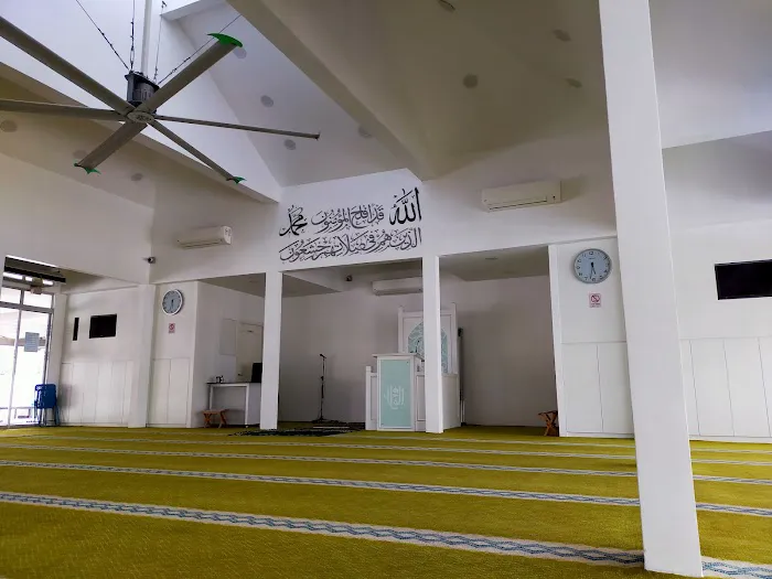 Surau Al-Falah Picture 3