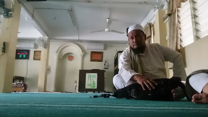 Surau Seri Dahlia Picture 3