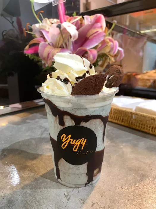Yugy Cafe Picture 6