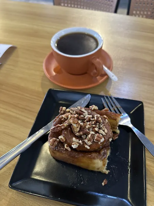 Yugy Cafe Picture 9