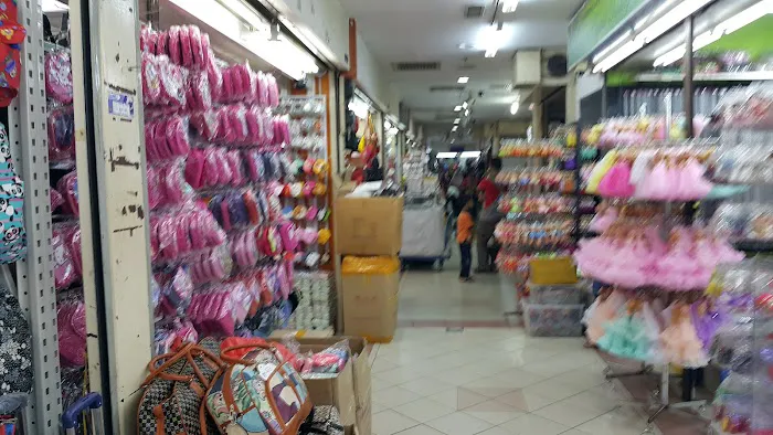 Plaza GM Picture 6