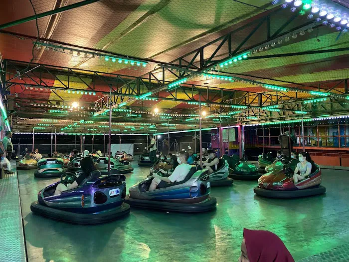 UK Fun Park Picture 3