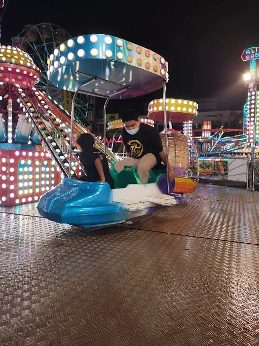 UK Fun Park Picture 7