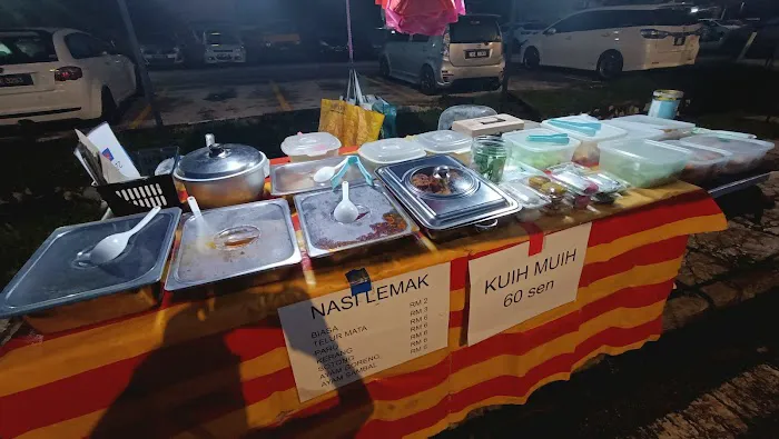 Nasi Lemak Dapur Pria Picture 1