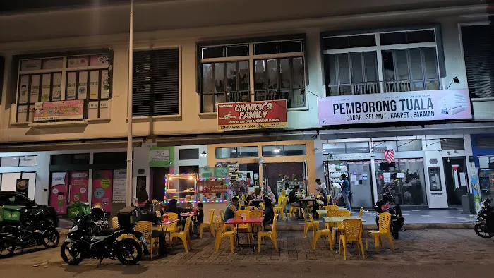 Restoran Ciknick's Family Picture 5