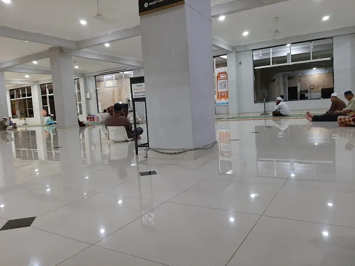 Balok Makmur Mosque Picture 2
