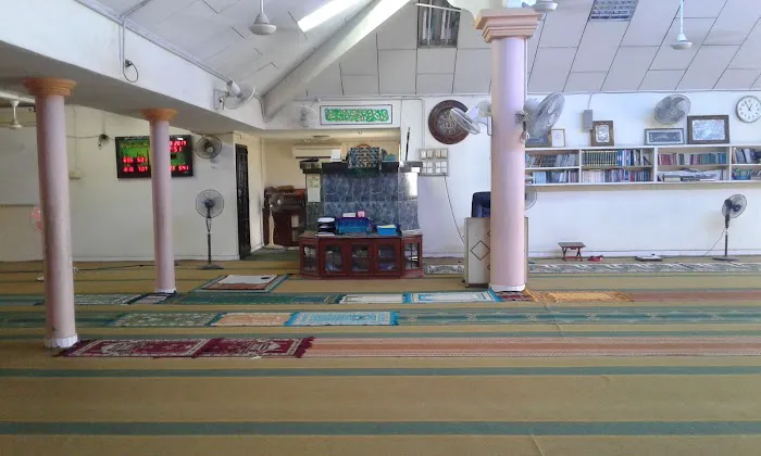 Balok Makmur Mosque Picture 5