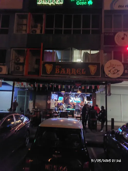 The Barrel Irish Bar & Restaurant Picture 3