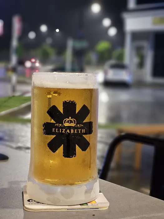 ELIZABETH RESTAURANT & BAR Picture 4
