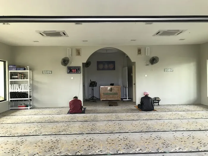 Surau As-Syakirin Balok Perdana Picture 7