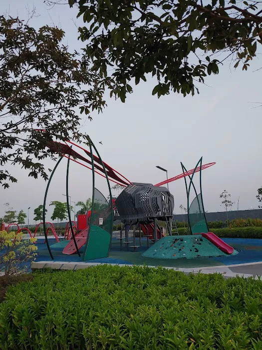 Bandar Bukit Raja Town Park Picture 5