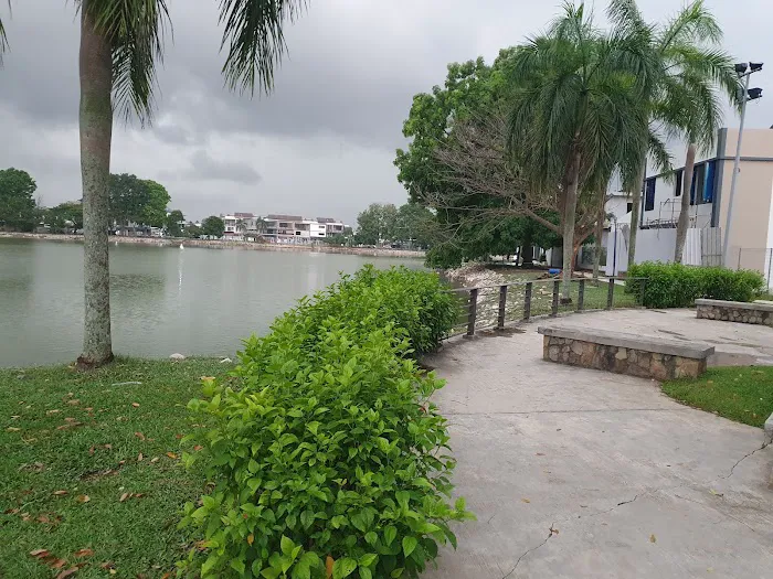 Taman Bandar Bukit Raja Picture 8