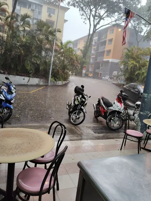 Hasha Food Court Picture 3