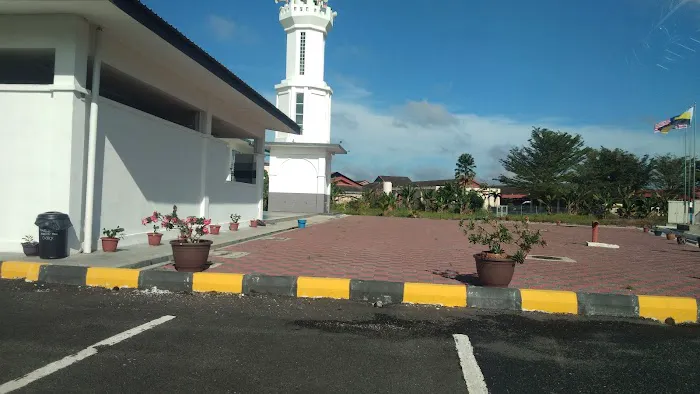 Masjid Sri Taman Cecily Picture 3