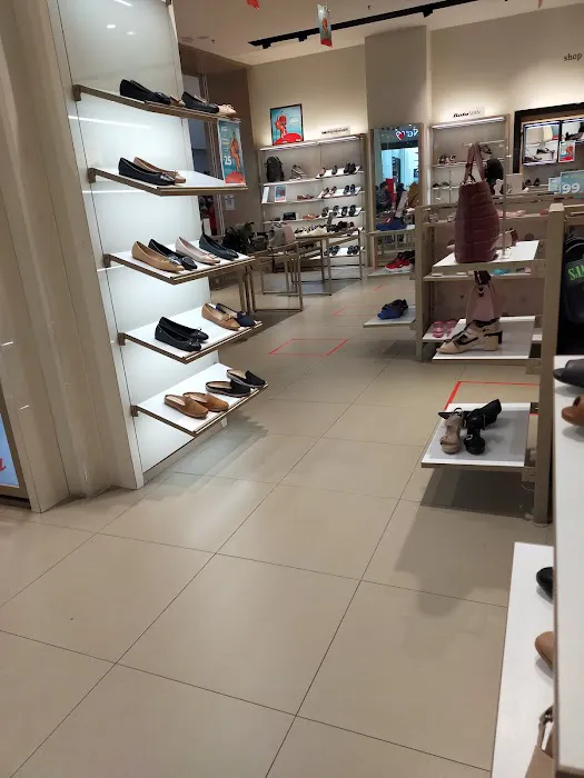 Bata IOI City Mall Picture 5