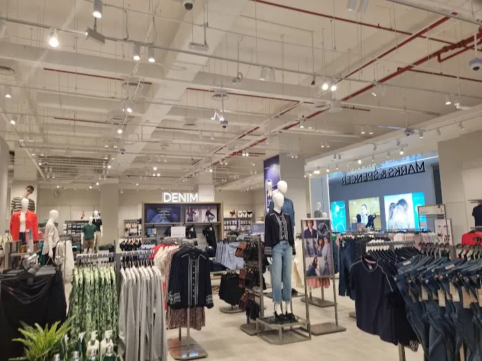 Marks & Spencer @ IOI City Mall Picture 3