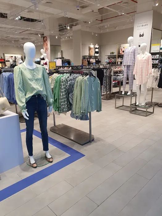 Marks & Spencer @ IOI City Mall Picture 4