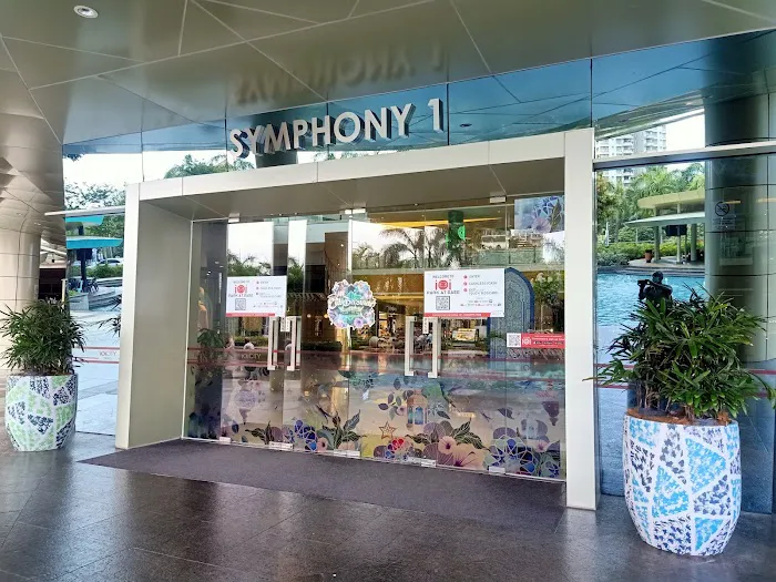 The Symphony Walk Picture 7
