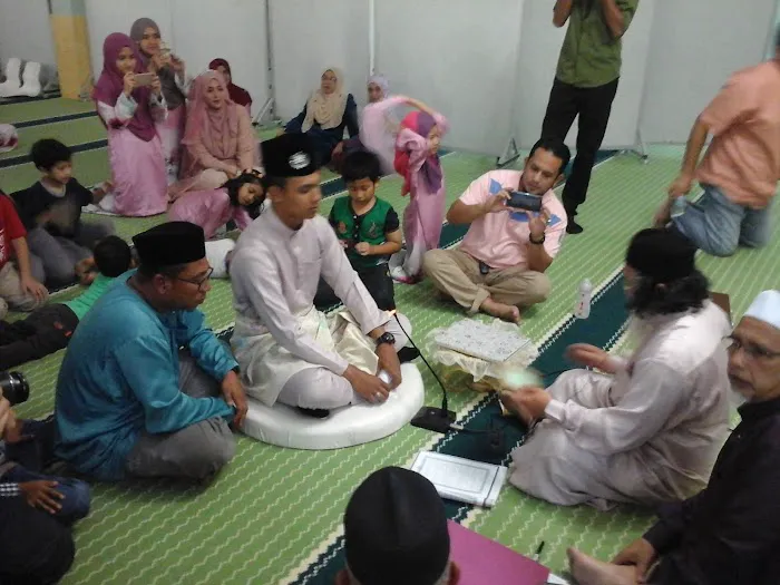 Masjid Al Azim Kampung Surau Pdg Tgh Salor Picture 1