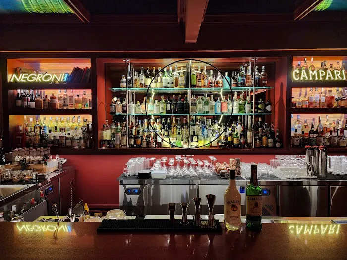 Remedy Cocktail Bar Picture 2
