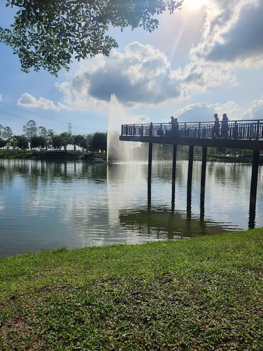 The Central Lake Park Twentyfive.7 Picture 11