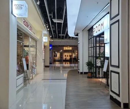 Room 309 Retail Space