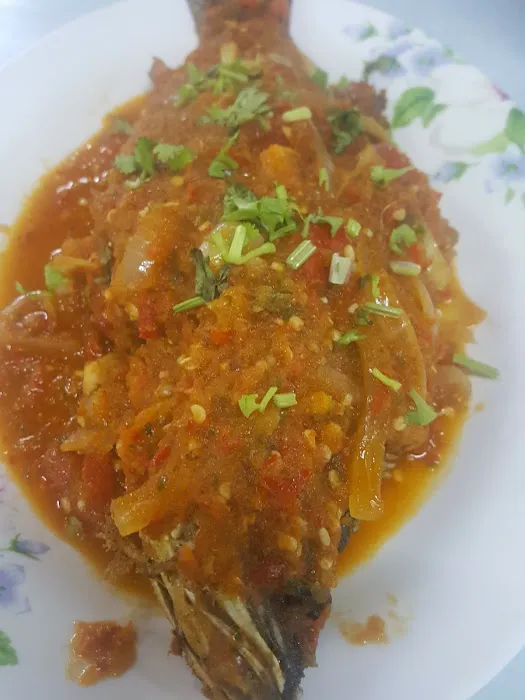 Tom Yam & Seafood Picture 2