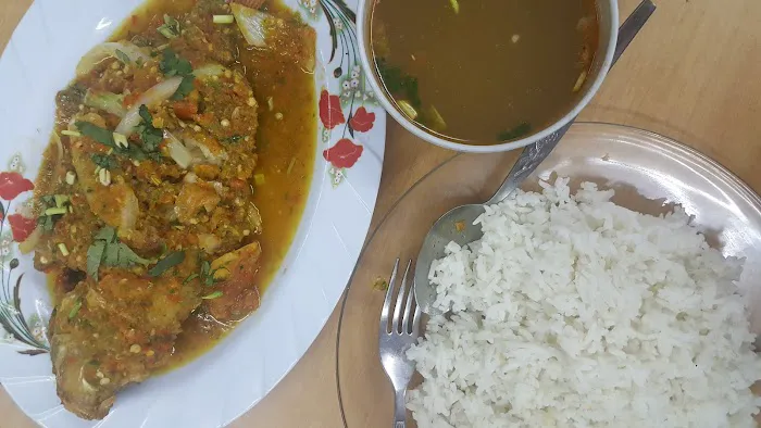 Tom Yam & Seafood Picture 6