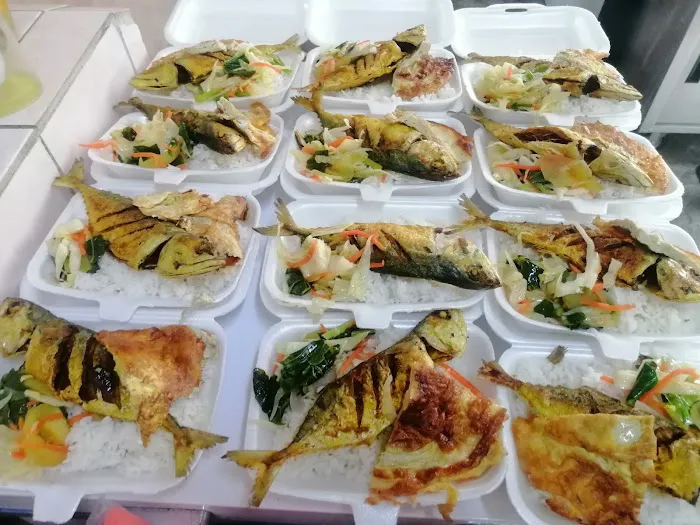 Nasi Ayam Golek Chef Emma Gerai No7, Medan Selera Taman Emas 43200 Cheras Picture 3