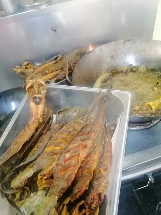 Nasi Ayam Golek Chef Emma Gerai No7, Medan Selera Taman Emas 43200 Cheras Picture 5
