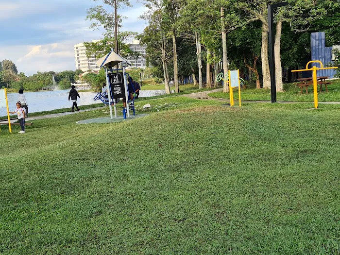 Kota Kemuning Lakeside Park Picture 8
