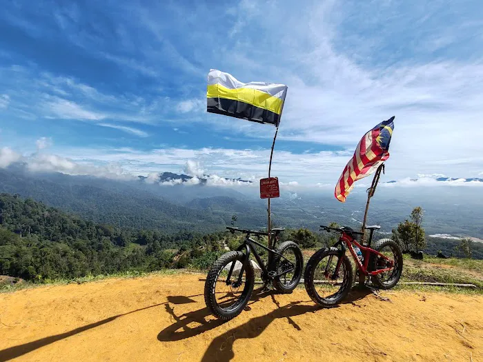 Puncak Bukit Liman Kati (510meter) Picture 7