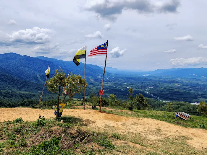 Puncak Bukit Liman Kati (510meter) Picture 4