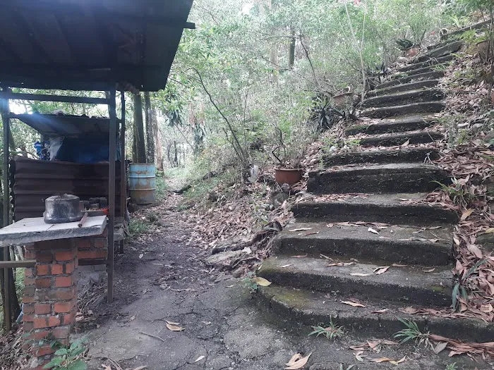 Lavvyy's Hill Picture 1