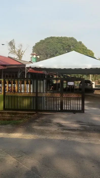 Surau Taman Gemilang (surau solat jumaat) Picture 7