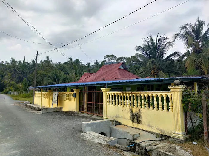 Surau Ar Raudah Kampung Pasir Ambor Picture 2