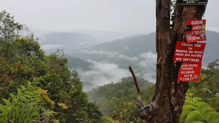 Gunung Angsi Peak Picture 2