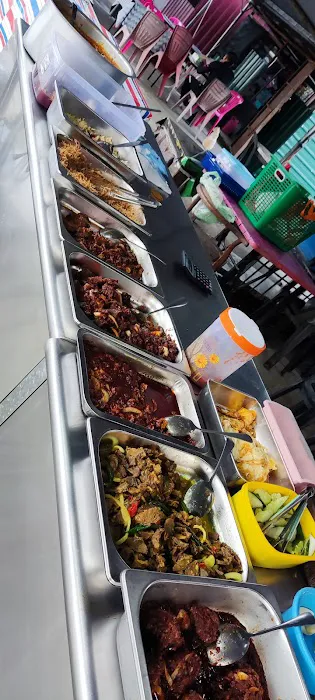 Nasi Lemak Daun Pisang Tinija Picture 9