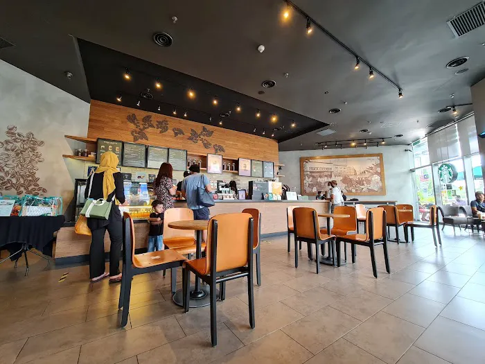 Starbucks - MyTOWN Shopping Centre Picture 3