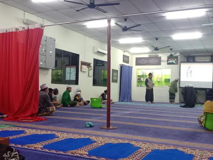 Surau Permatang Tinggi Bakar Bata Picture 3