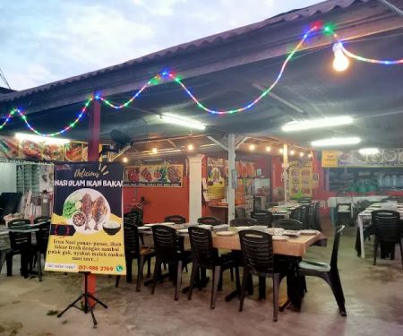 Grill Gunung Stong