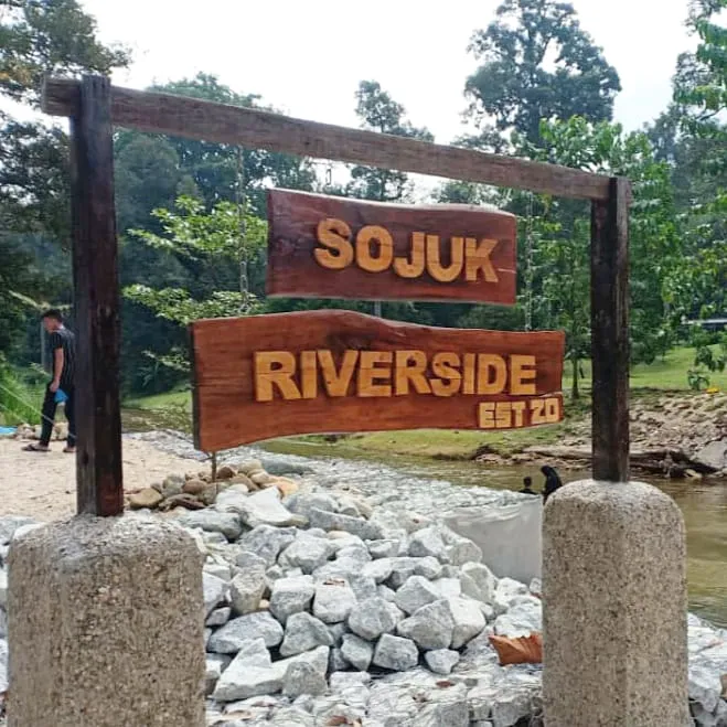 Sojuk Riverside Picture 1
