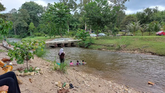 Sojuk Riverside Picture 8