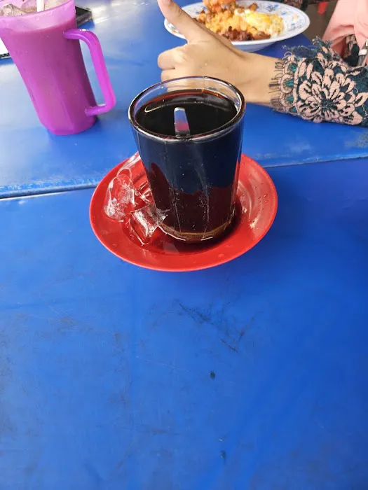 Nasi lemak Kak Leha Picture 4