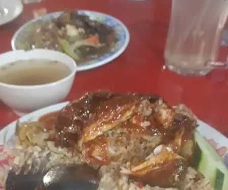 Nasi Ayam Rapi