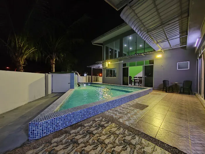 MY VILLA A FAMOSA Picture 3