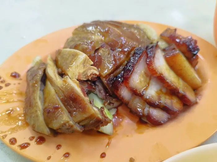 Yik Kee Chicken Rice Picture 2